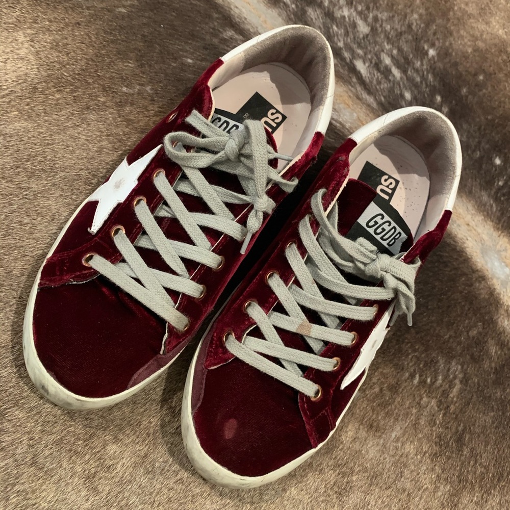 Golden Goose Sneakers